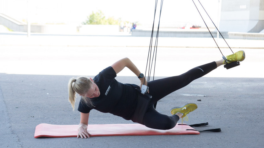 XUP Sideplank Adductor - skvělé cvičení na vnitřní stehna, pas a břicho